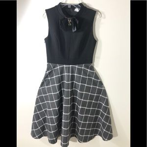 Yves Saint Laurent Sleeveless Dress medium